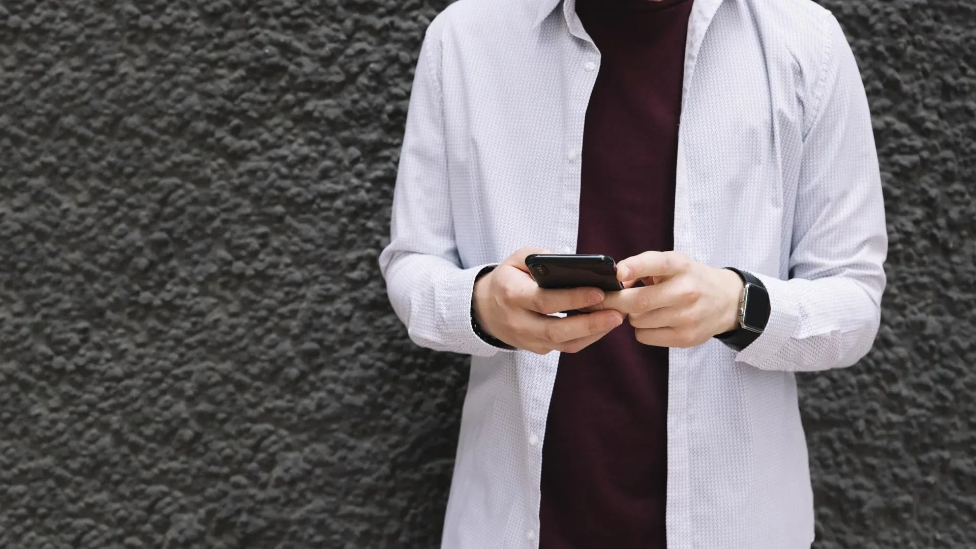 Silhoutailok: Your Go-To for Instant Mobile Top-Ups